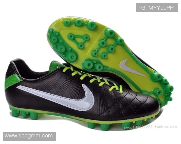 提升室内五人制足球表现的最佳鞋款推荐与选购指南